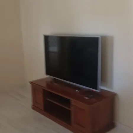 بيت للعطل White