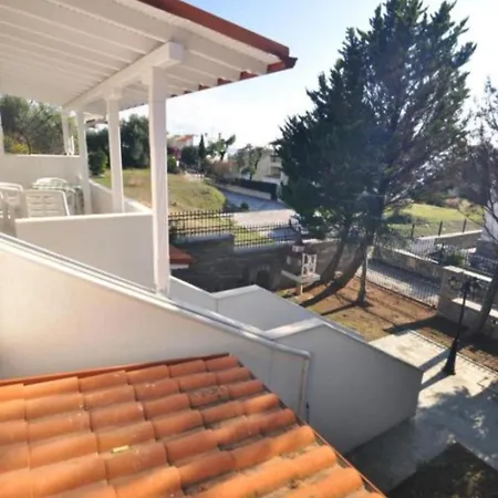 Σπίτι διακοπών White Γερακινή